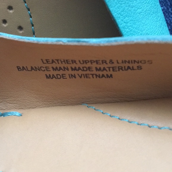 NEW Born Crown sandals - Picture 7 of 8